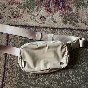 Lululemon Belt Bag 1L